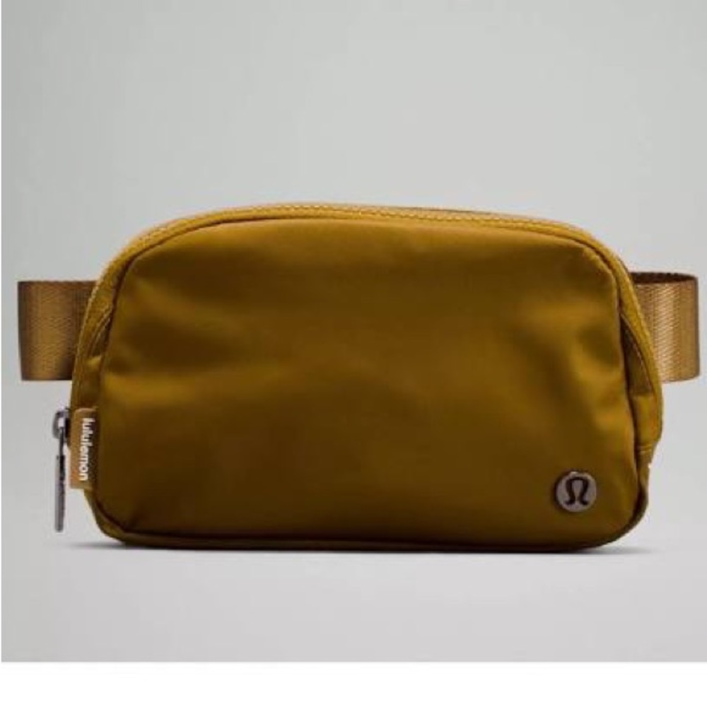 Lululemon Burnt Caramel Everywhere Belt Bag (EBB) NWT